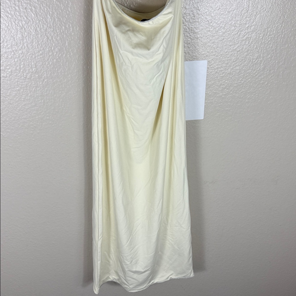 La Reveche Leyla Dress Ivory - Picture 8 of 13